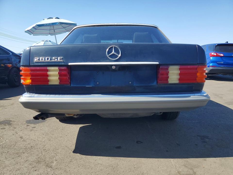 1982 MERCEDES-BENZ 280